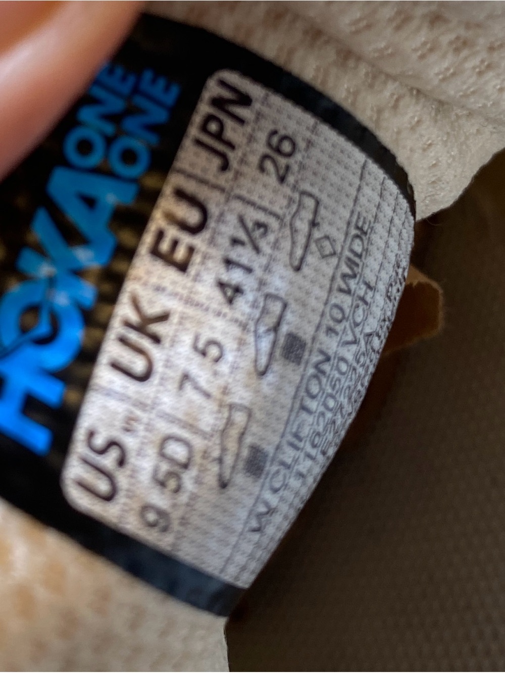 Hoka Clifton 10 Women's Size 9.5 D Wide Cream Beige Running Shoes( No Insoles) - Picture 9 of 10